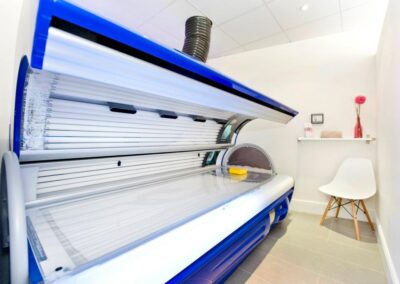 Morph Interior-Beaches & Cream Salon