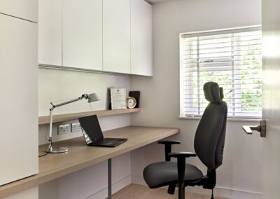 Rhondda Grove, Mile End